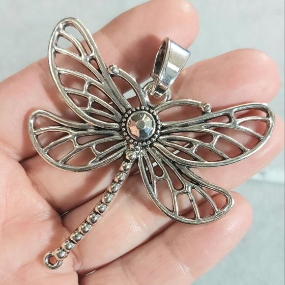 Large filigree Dragonfly pendant - Picture 1 of 4